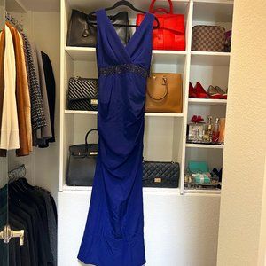 Elegant gown, Nicole Miller . New with Tag